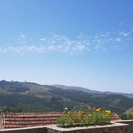 Casa Da Mena - No Caramulo בית נופש *